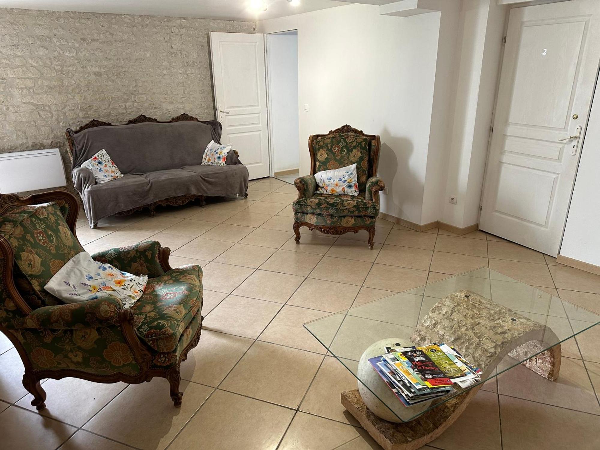 Chez Roger Et Danielle Hotel Salles-d'Angles Luaran gambar